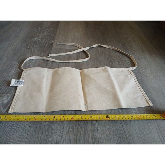 Utility Apron - Picture 2 of 2